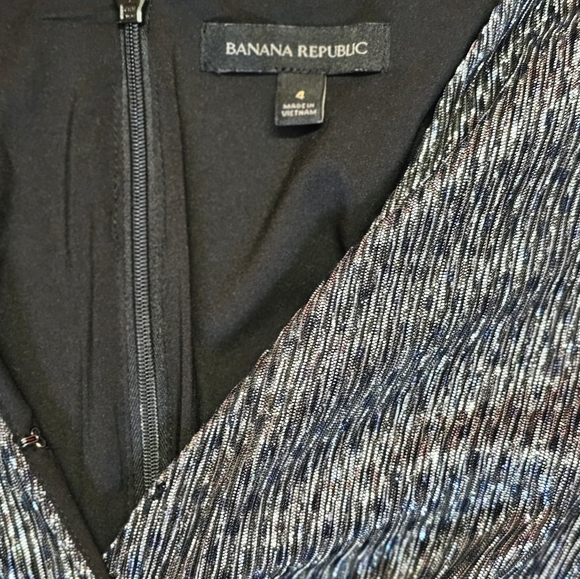 Banana Republic cocktail Metallic silver  dress size 4 - Picture 3 of 8